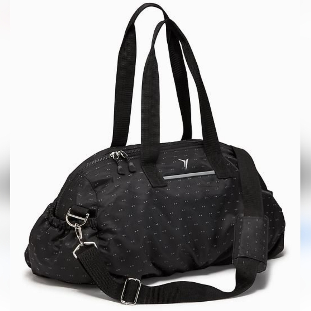 Old Navy Performance Active Duffel Bag with Blue Camo Interior